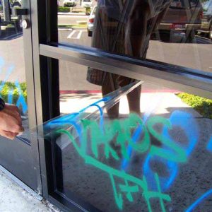 Anti-Graffiti Glasfolie